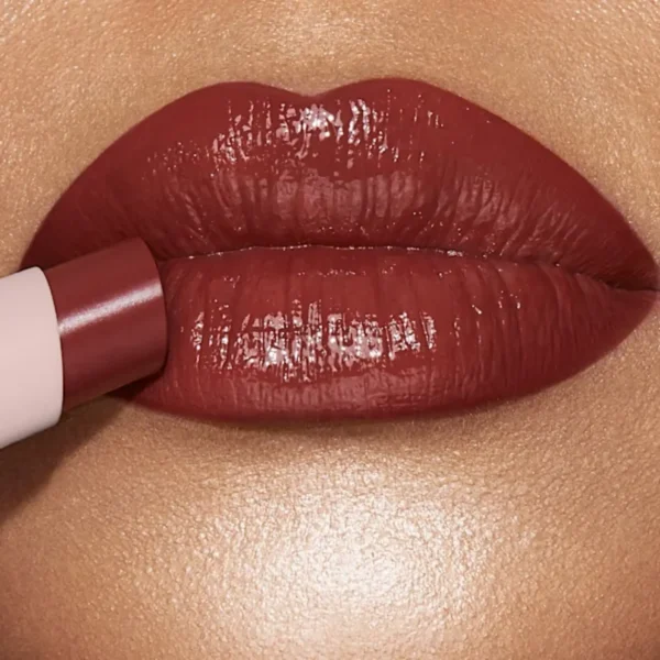 بالم لب شارلوت تیلبری مدل Hyaluronic Happikiss رنگ Happiberry