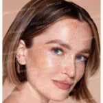 کرم پودر شیگلم مدل Skinfinite Hydrating رنگ Chantilly حجم 30ml