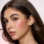 رژ گونه استیکی شیگلم مدل Glass Glow Blush Stick رنگ Stunner