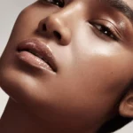 رژ لب مایع فنتی بیوتی مدل Gloss Bomb رنگ Fenty Glow شماره 01